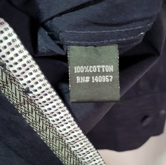 Pavini Men's Navy Blue Long Sleeve Casual Button Up Shirt Size Small EUC - Picture 3 of 5